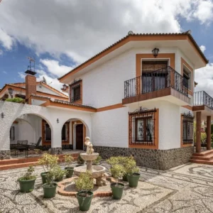Chalet en venta en Huétor Vega